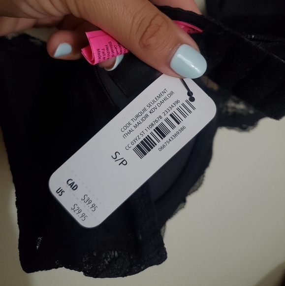 Lace Bra with a chocker detail - Picture 4 of 5